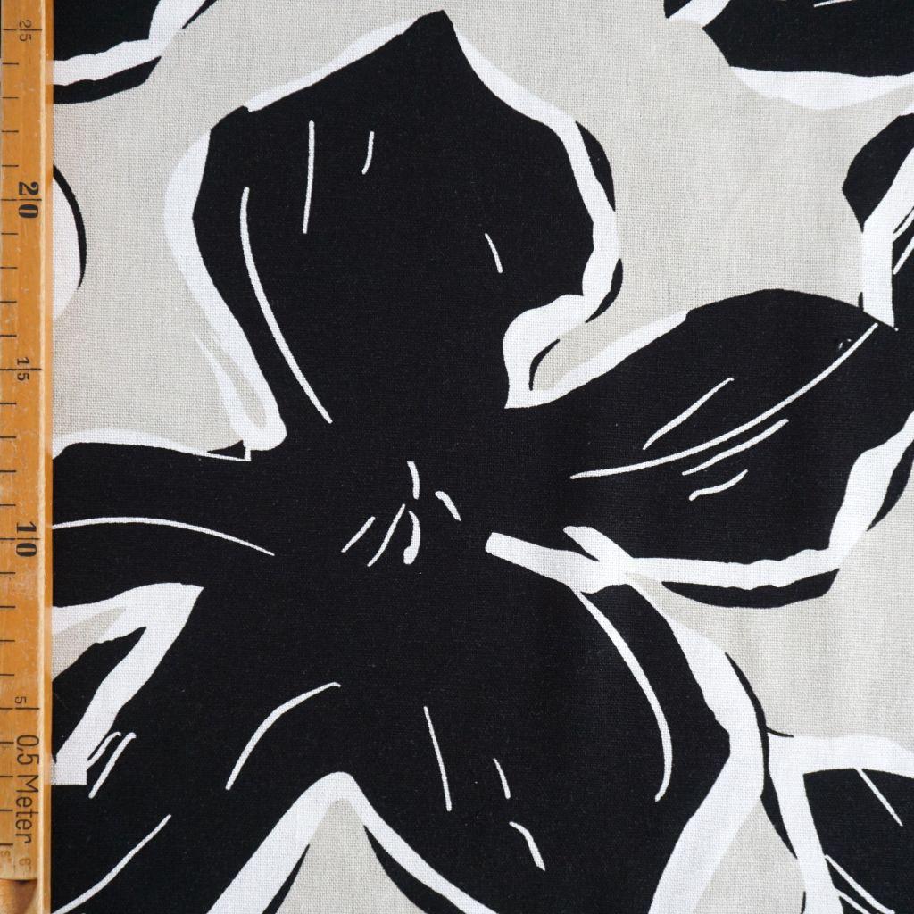 Viskose-Leinenstoff große Blüten schwarz hellbeige
